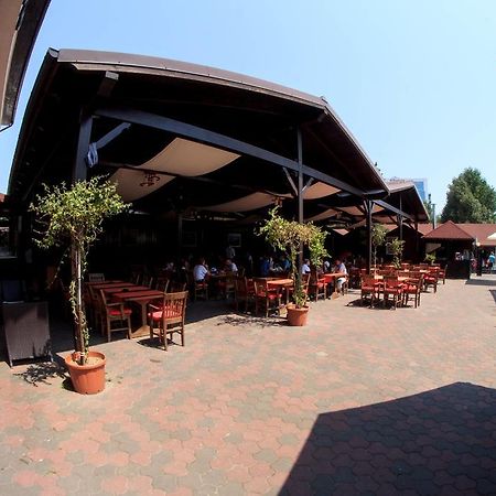 马马亚 Vila Bueno Sat Vacanta酒店 外观 照片